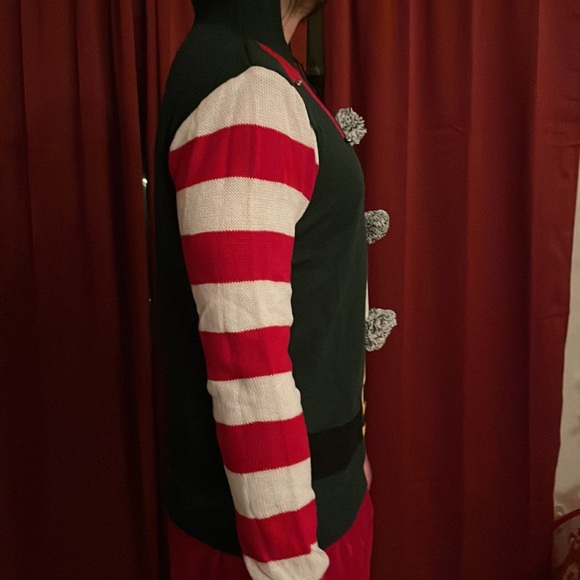 Green and Red Holiday Elf costume - Picture 8 of 13